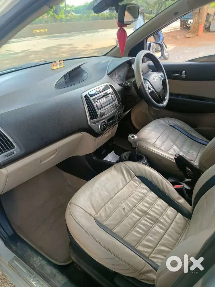 Hyundai I20 Sportz Diesel 2015