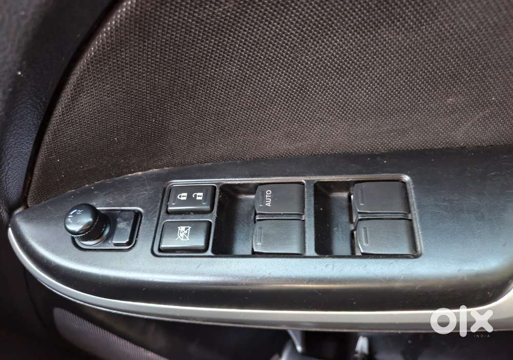 Maruti Suzuki Baleno Alpha, 2015, Petrol