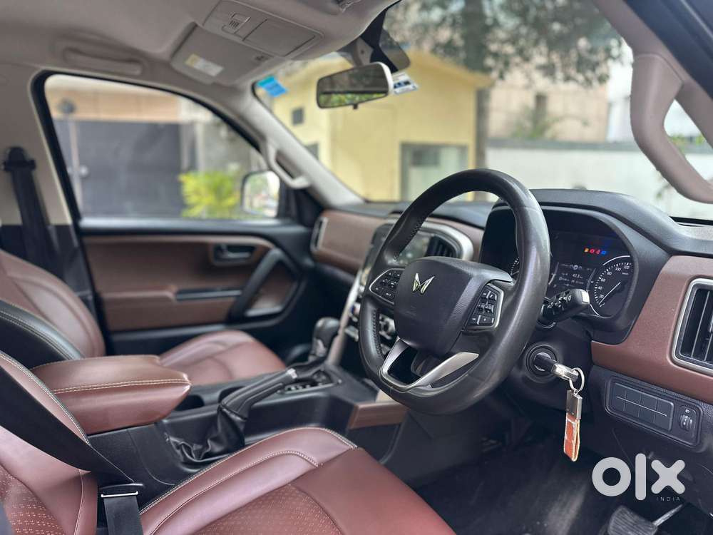 Mahindra Scorpio N Z4 Petrol At 7 Str, 2023, Petrol