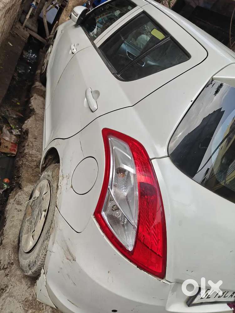 Maruti Suzuki Swift 2014 Petrol Well Maintained