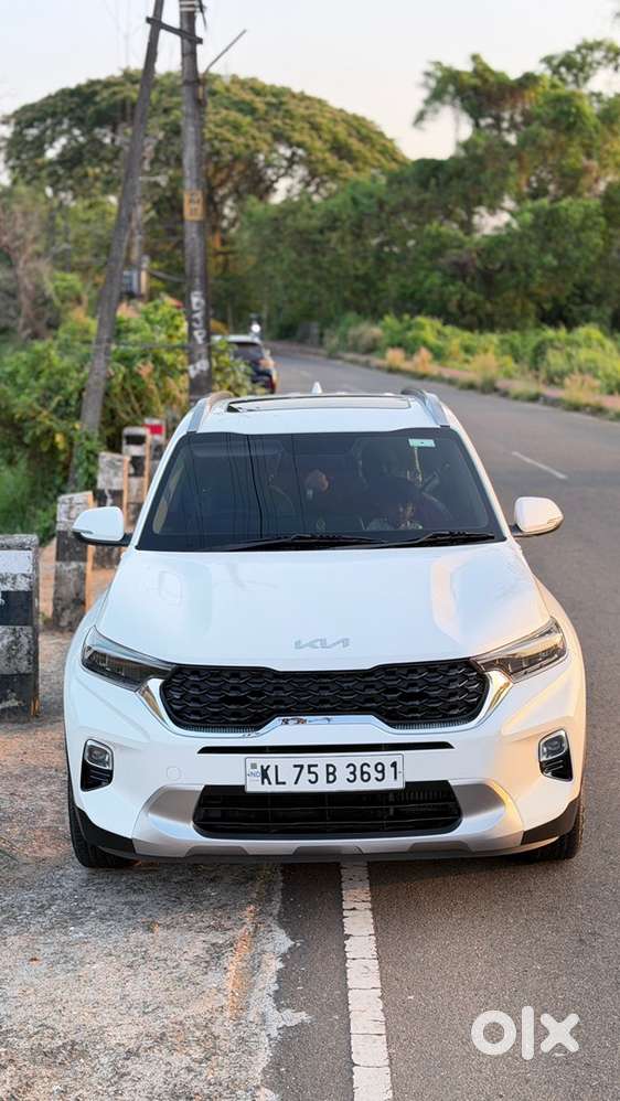 Kia Sonet Htx Diseal 2021 White Sunroof