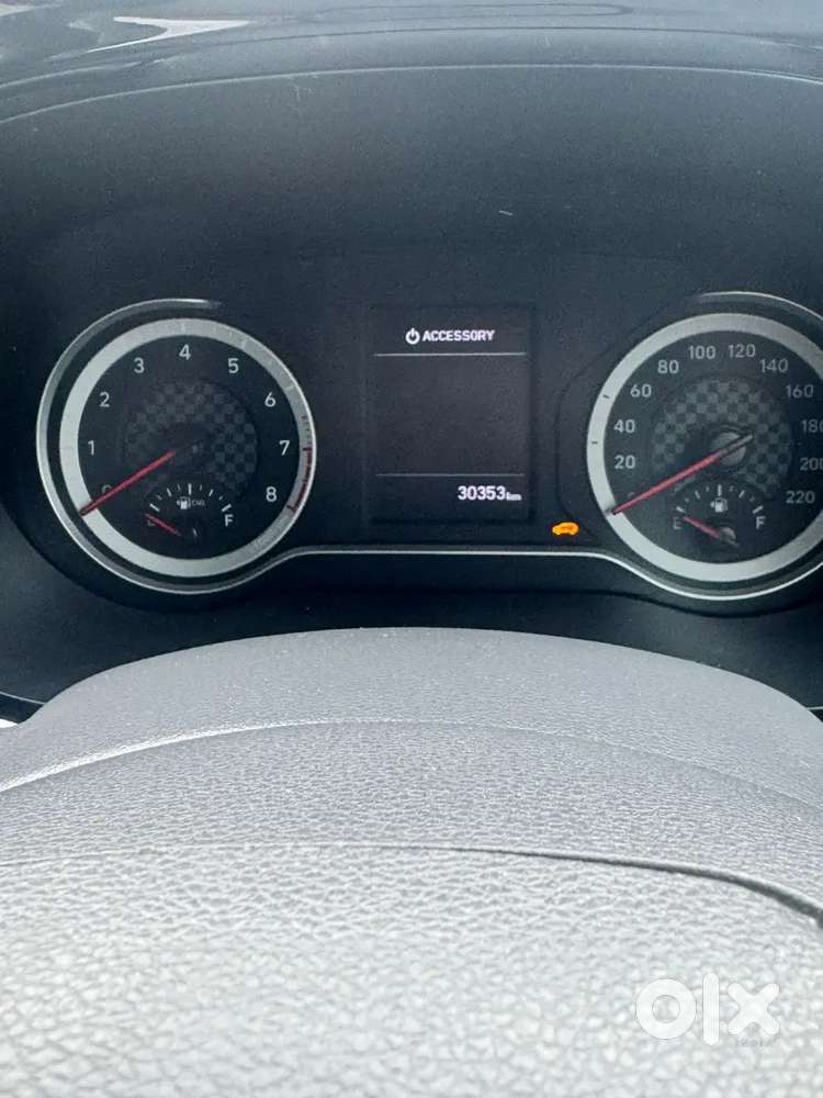 Hyundai Aura 2025 Cng & Hybrids 23000 Km Driven