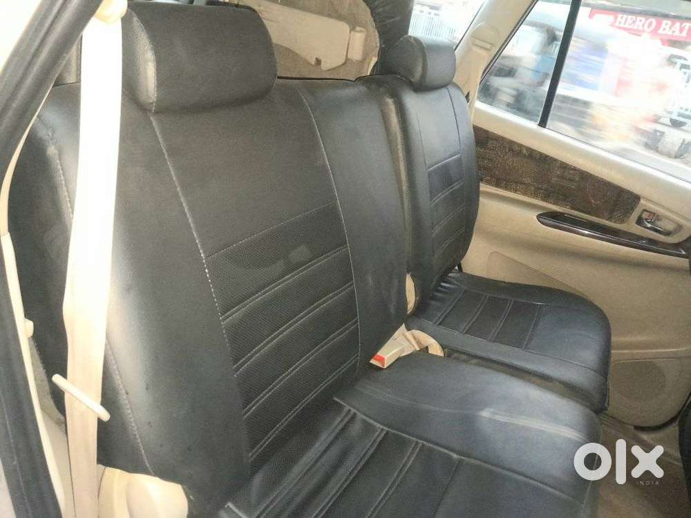 Toyota Innova 2.5 V 7 Str, 2012, Diesel