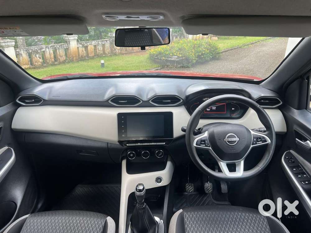 Nissan Magnite 2022 Petrol 35000 Km Driven