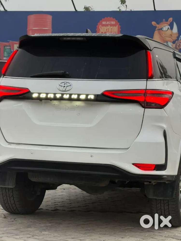 Urgent Sale Fortuner Legender Converted  Vip No.  New Tyre Yokohama