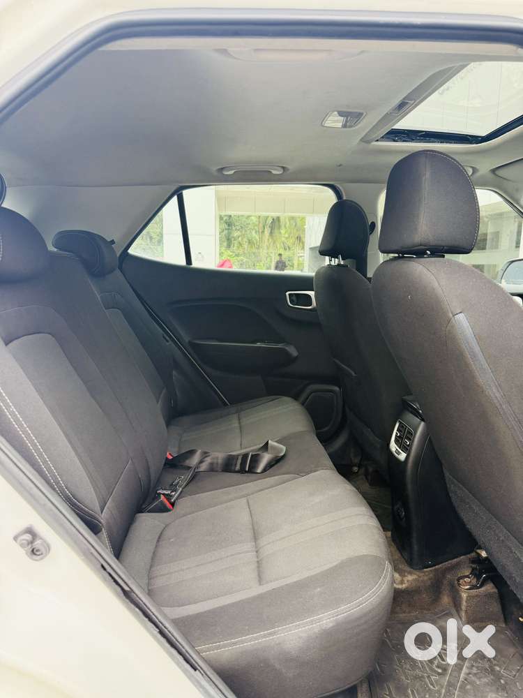 Hyundai Venue 1.0 Sx Turbo Dct, 2019, Petrol