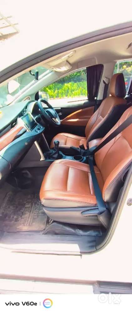 Toyota Innova Crysta 2022