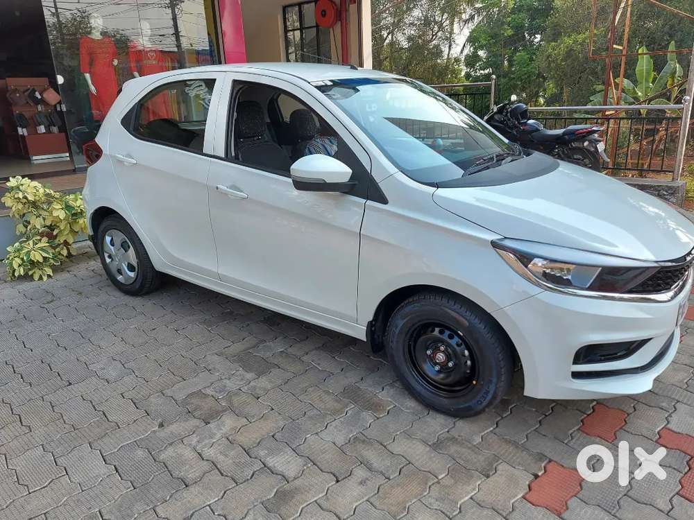 Tata Tiago 2021 Petrol Well Maintained
