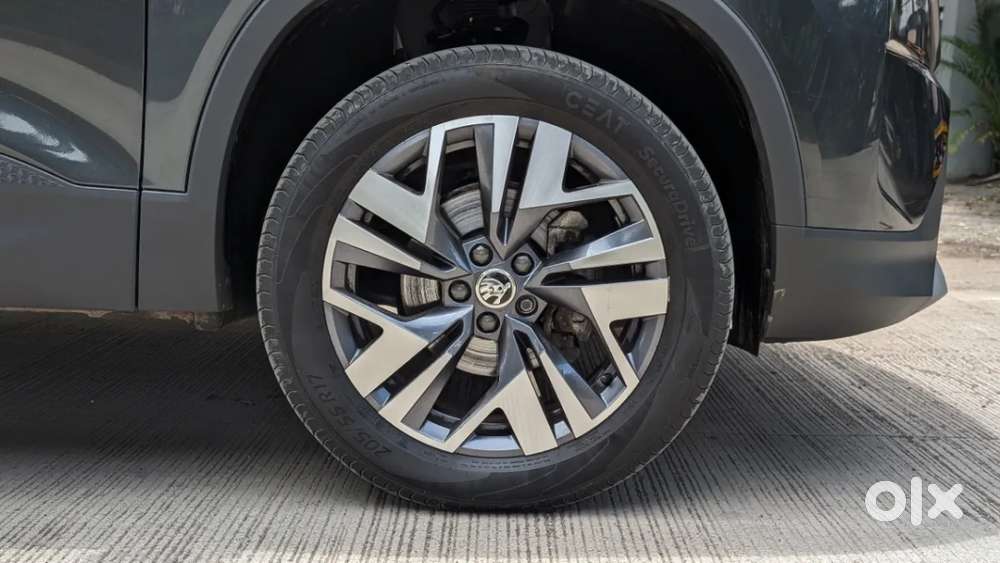 Skoda Kylaq Prestige, 2025, Petrol