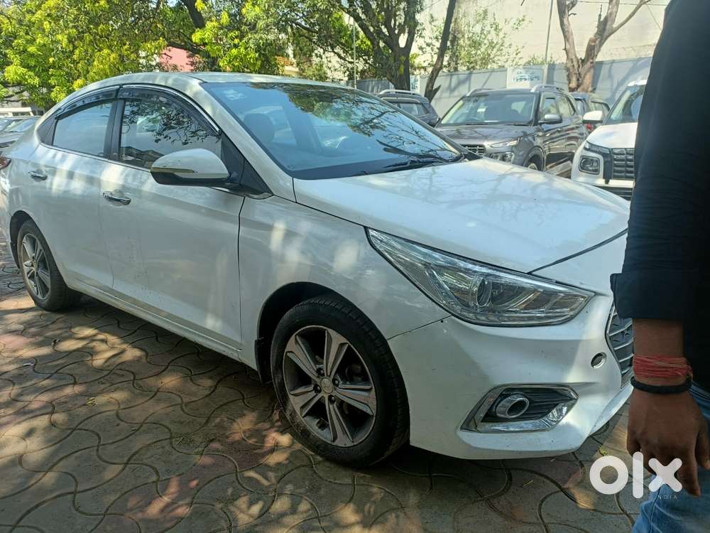 Hyundai Verna 1.6 Vtvt, 2019, Petrol