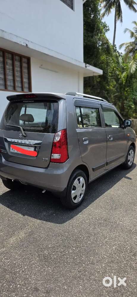 Lady Used Service Maintained Genuine Vehicle 
2018 November