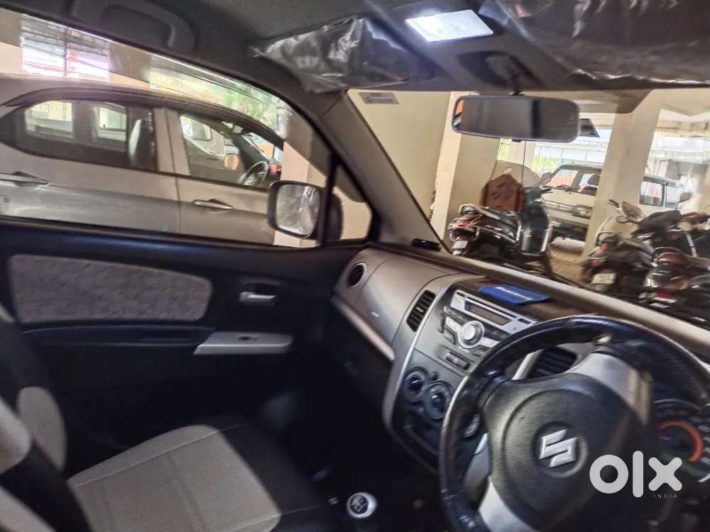 Maruti Suzuki Wagon R 37800 Km Driven