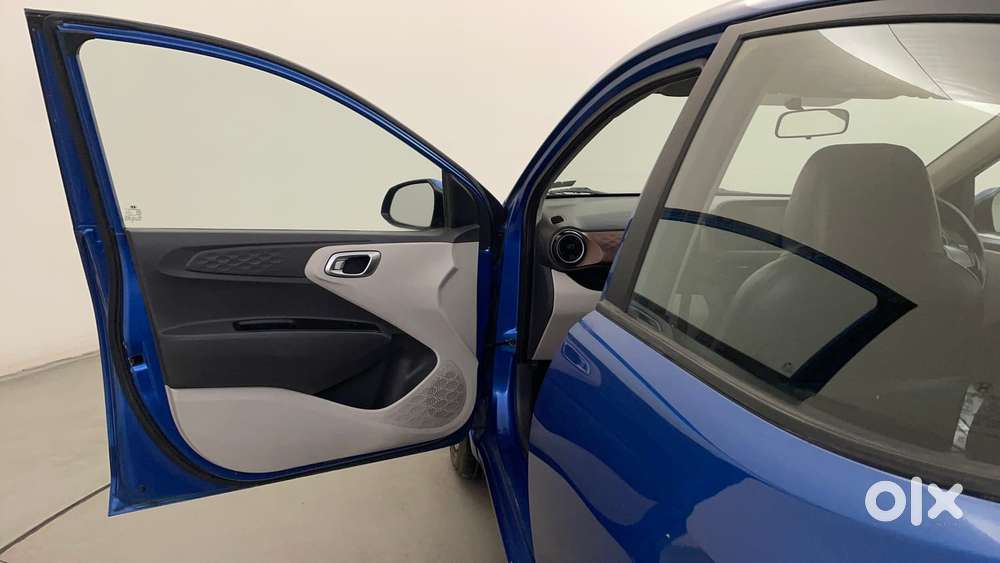 Hyundai Aura Sx (o) Crdi Manual, 2020, Diesel