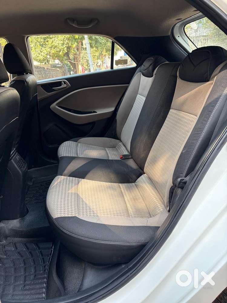 Hyundai I20 Sportz 1.2 Bs-iv, 2019, Petrol