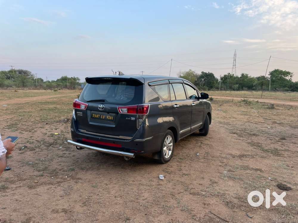 Toyota Innova Crysta 2018 Diesel Well Maintained