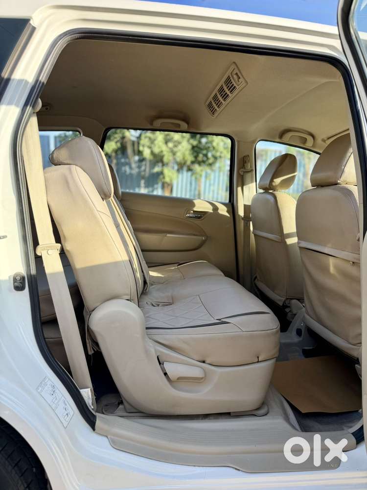 Maruti Suzuki Ertiga Vxi Abs Bs Iv, 2016, Petrol