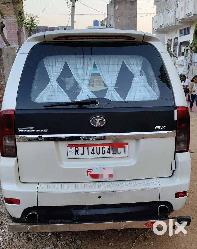 Tata Safari Storme 2014 Diesel 104000 Km Driven