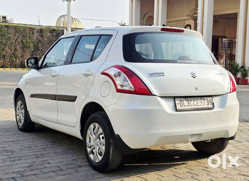 Maruti Suzuki Swift Lxi Optional-o, 2016, Petrol
