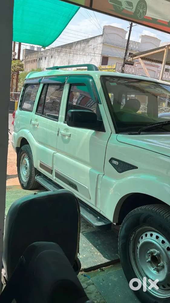 Mahindra Scorpio Classic 2024 Diesel 65000 Km Driven