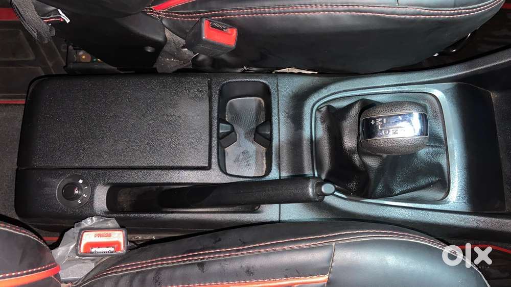 Renault Triber Rxt Easy-r Amt, 2022, Petrol