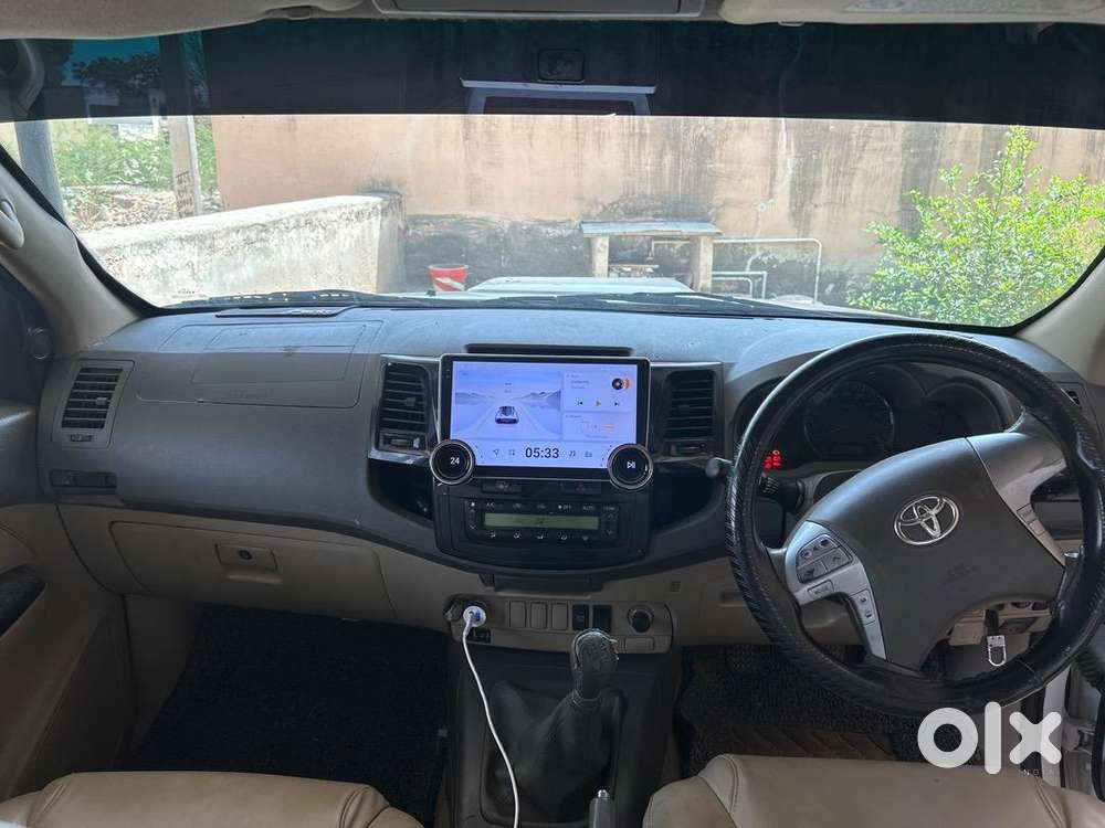 Toyota Fortuner 2013 Diesel Well Maintained
