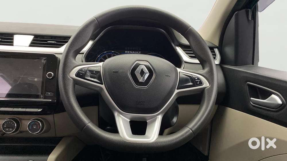 Renault Triber Rxz, 2022, Petrol