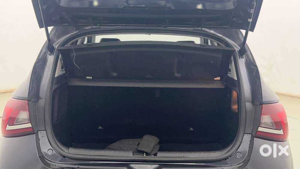 Hyundai New I20 1.2 Asta (o) Ivt, 2024, Petrol