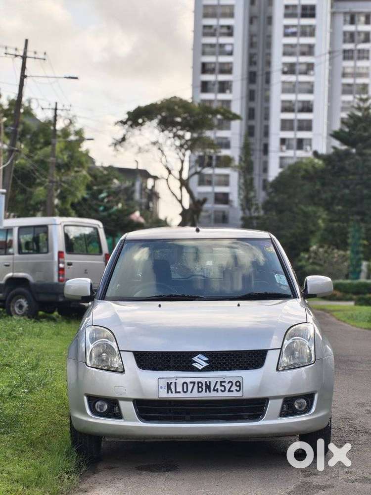Maruti Suzuki Swift 1.2 Vxi (o), 2010, Petrol