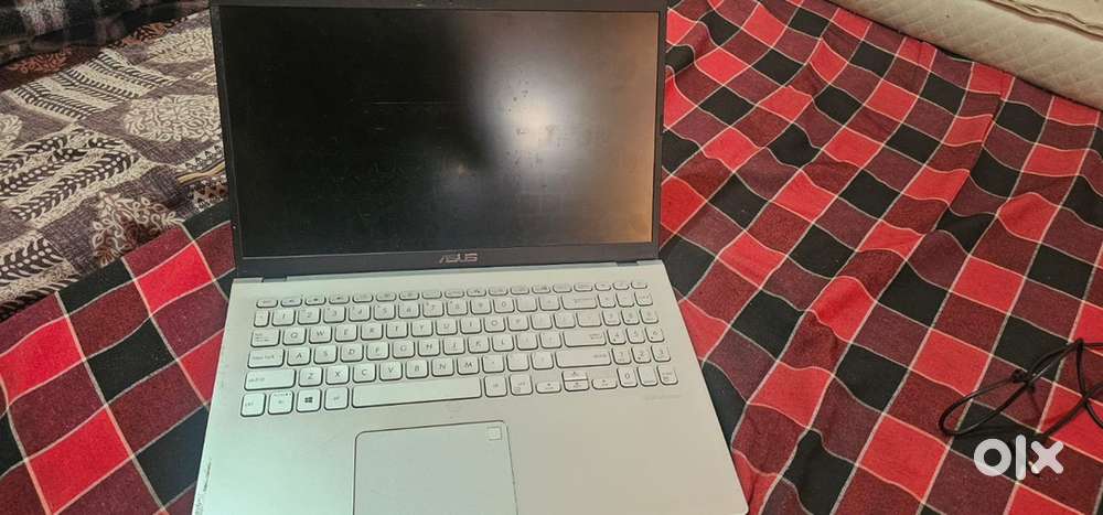 ASUS VivoBook 15 Ryzen 5 | 8GB RAM | SSD | Fingerprint