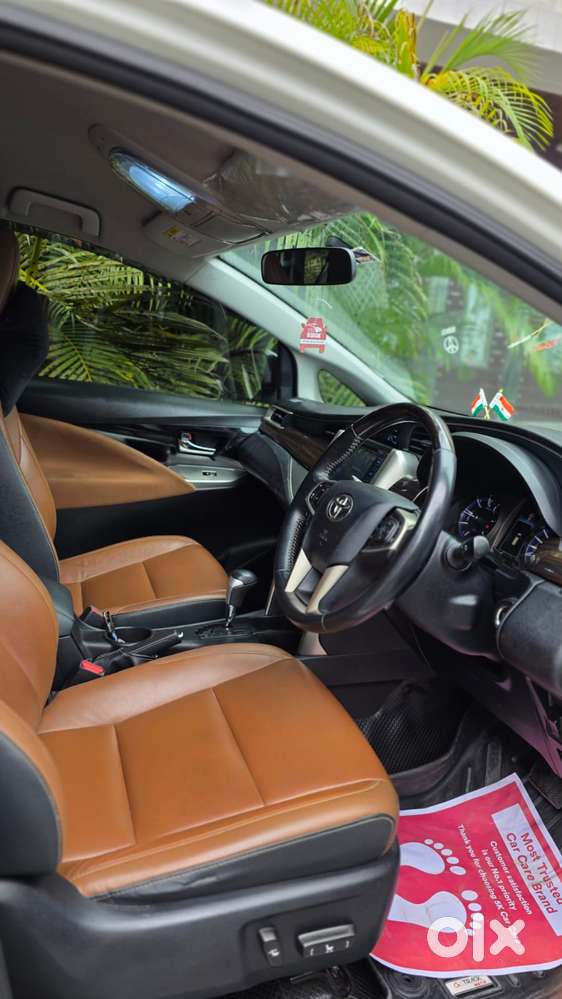 Toyota Innova Crysta 2.8 Z, 2020, Petrol