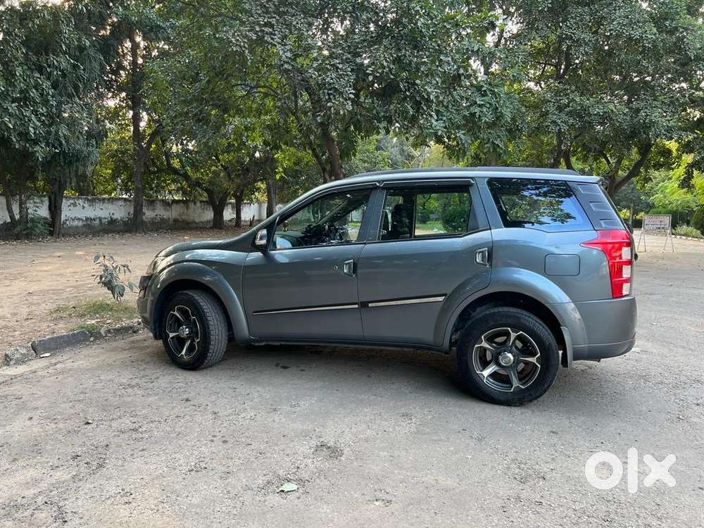 Mahindra Xuv500 2015 Diesel Well Maintained