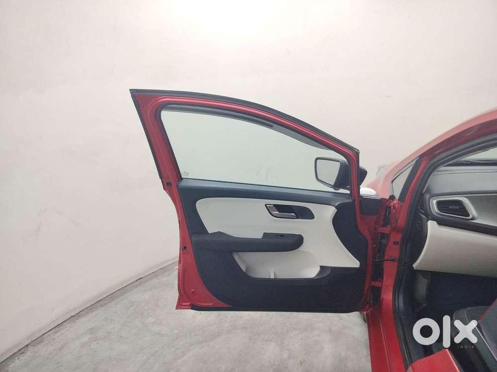 Tata Altroz Xza Petrol, 2023, Petrol