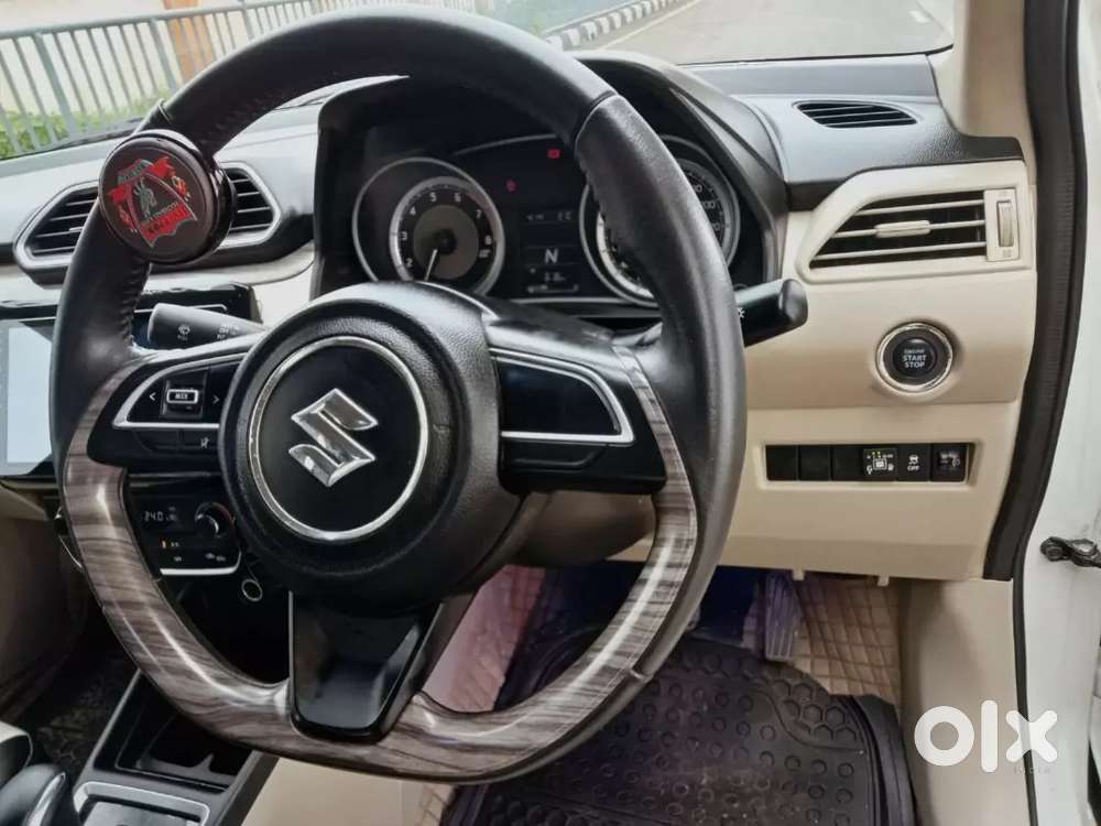 Maruti Suzuki Dzire Cng / Amt / Petrol