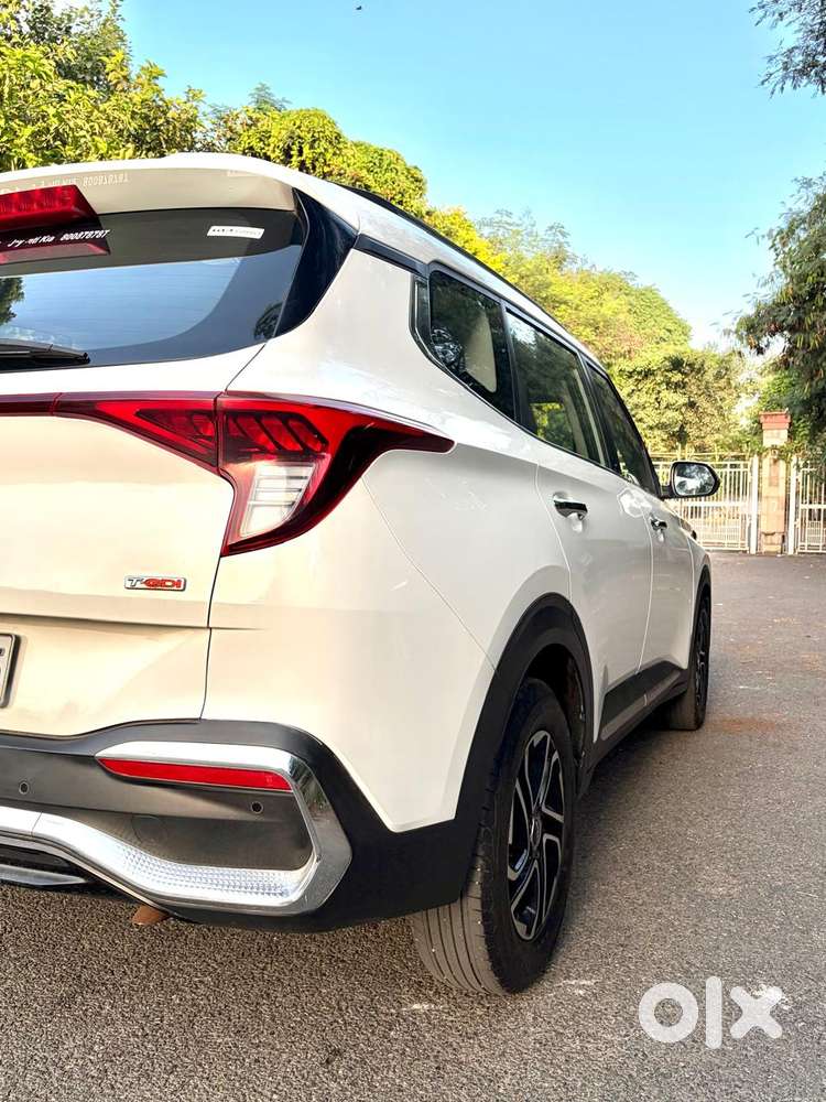 Kia Carens G1 4.6mt Luxury Plus 7, 2022, Petrol