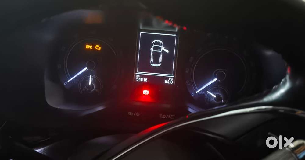 Skoda Kushaq 1.0 Tsi Style, 2021, Petrol