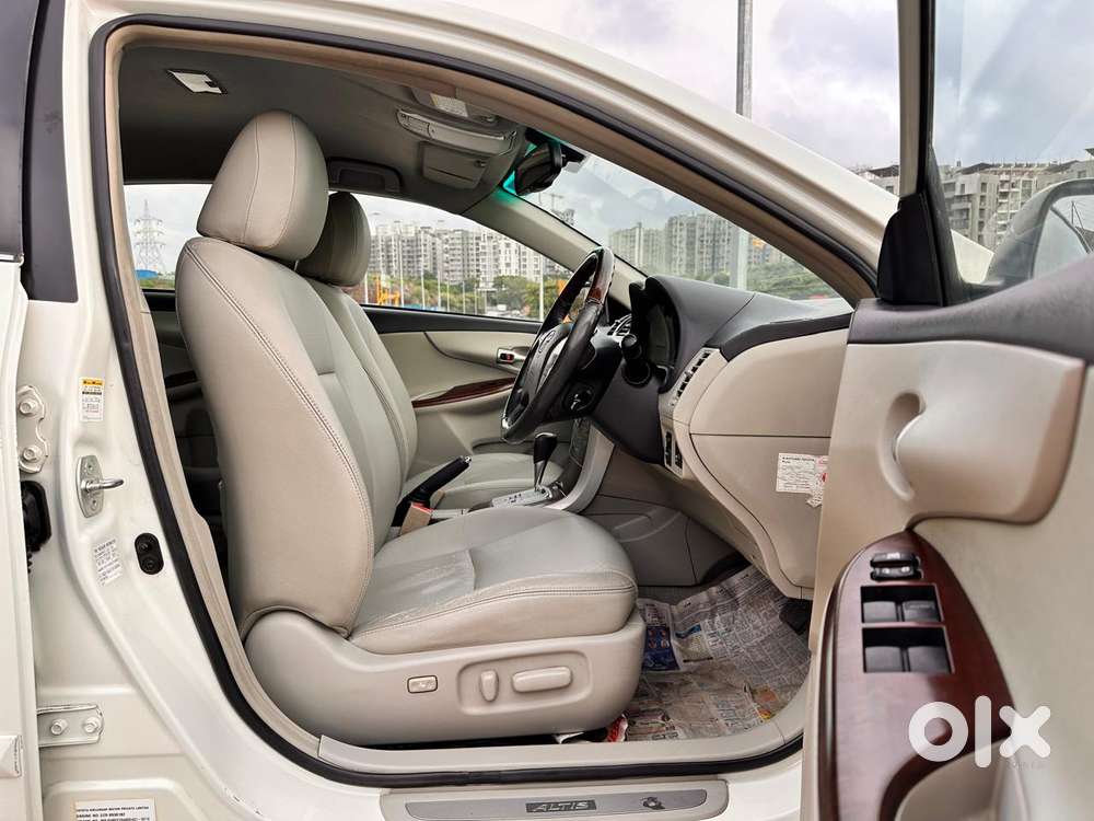 Toyota Corolla Altis [ ] 1.8 Vl At, 2012, Petrol
