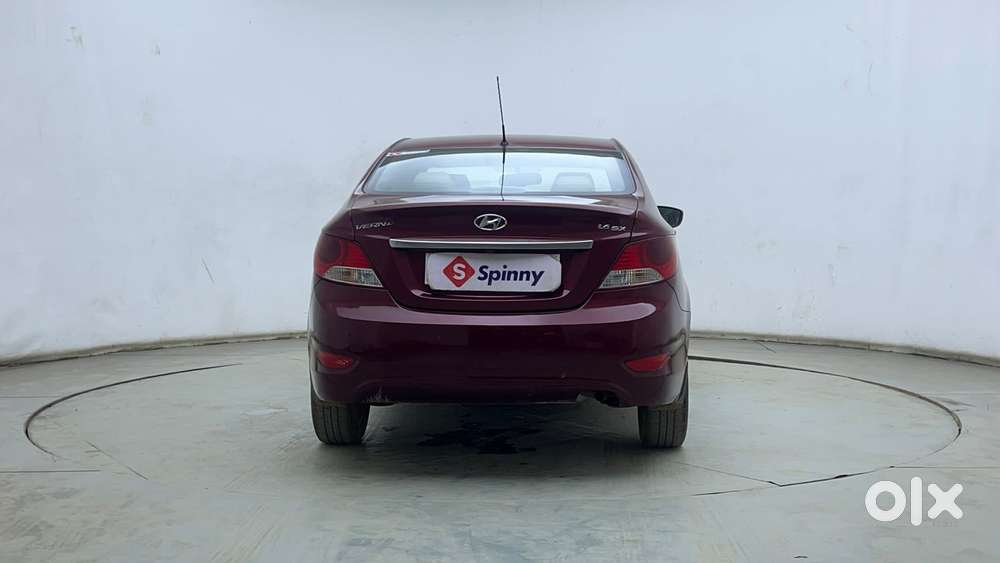 Hyundai Verna Fluidic 1.6 Vtvt Sx Automatic, 2014, Petrol