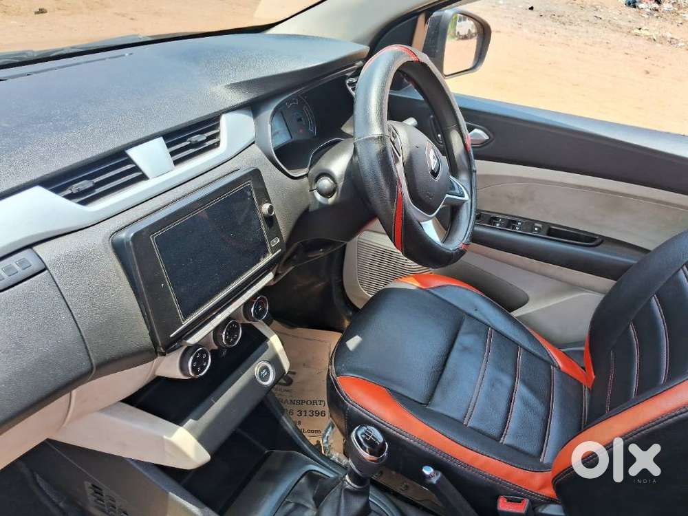 Renault Triber Rxz, 2022, Petrol