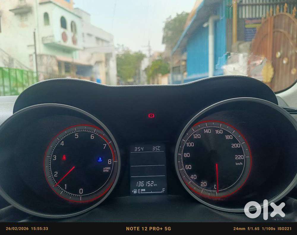 Maruti Suzuki Swift Vvt Zxi, 2021, Petrol