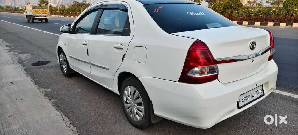 Toyota Etios 2015 Diesel Well Maintained