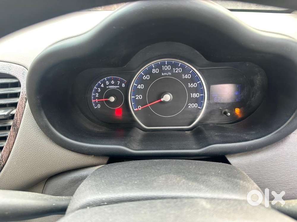2013 I10 Megna All Original Car Cng Company Fitted