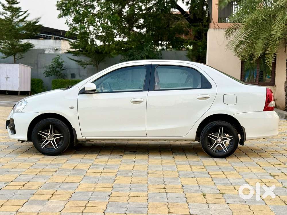 Toyota Etios 2013-2014 Gd Sp, 2017, Diesel