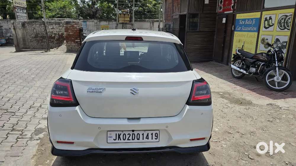 Fully Loaded, Custom-upgraded Maruti Suzuki Swift Petrol (june 2025)