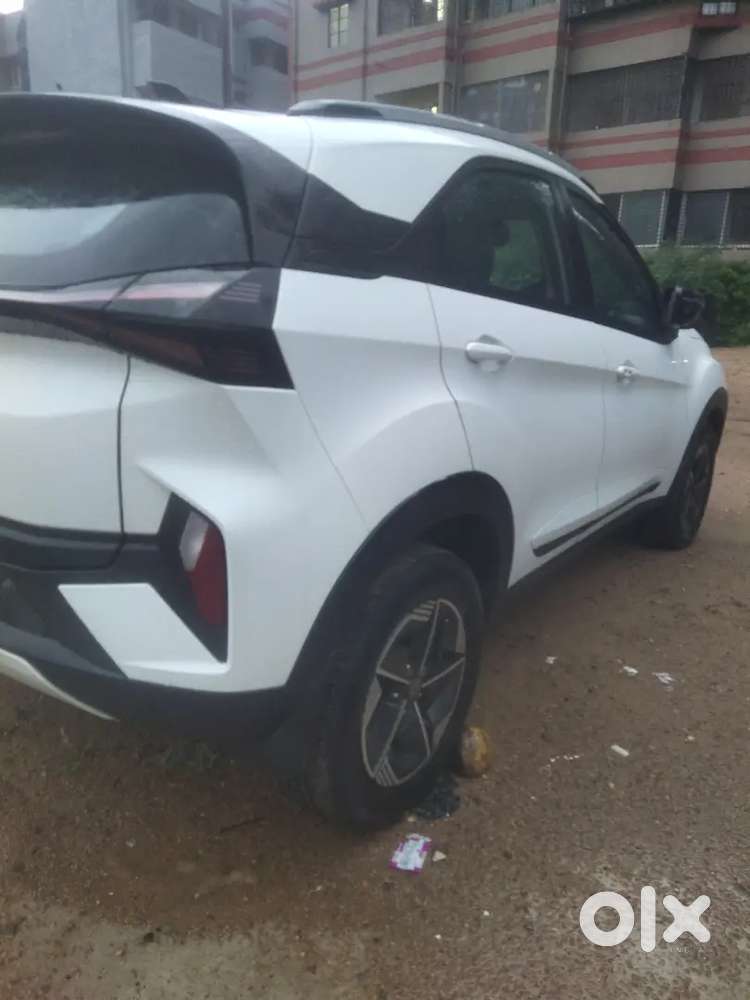 Tata Nexon 2024 Petrol