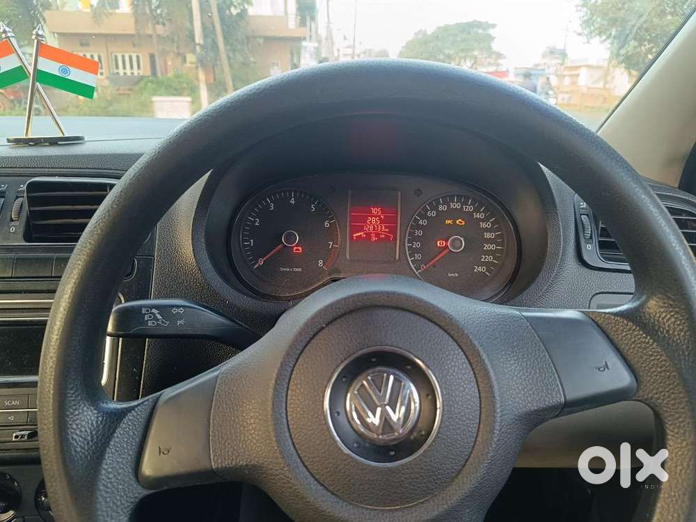 Volkswagen Petrol Manual 2011