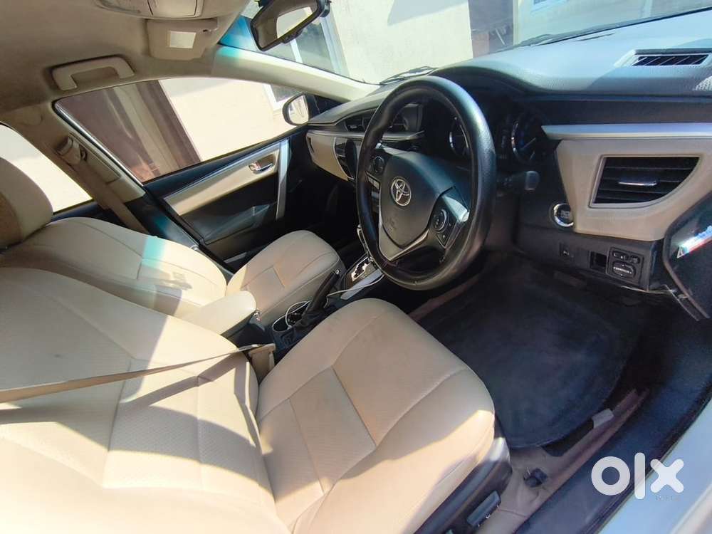 Toyota Corolla Altis Automatic 2017 Petrol Well Maintained
