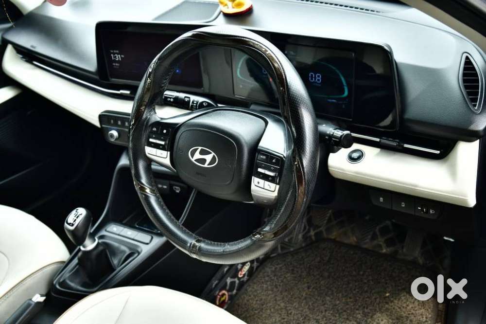 Hyundai Verna 1.5 Mpi Mt Sx (o), 2024, Petrol