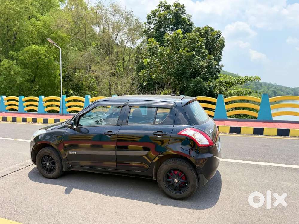 Maruti Suzuki Swift 2014 Diesel 86000 Km Driven