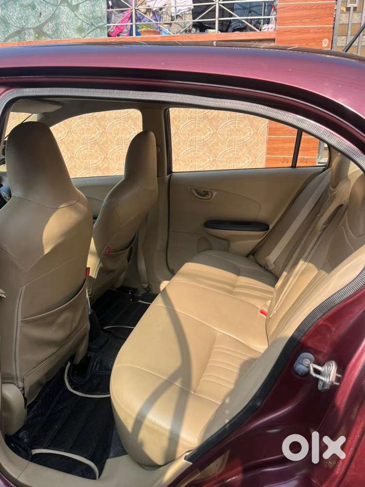Honda Amaze 2015 Petrol Well Maintained