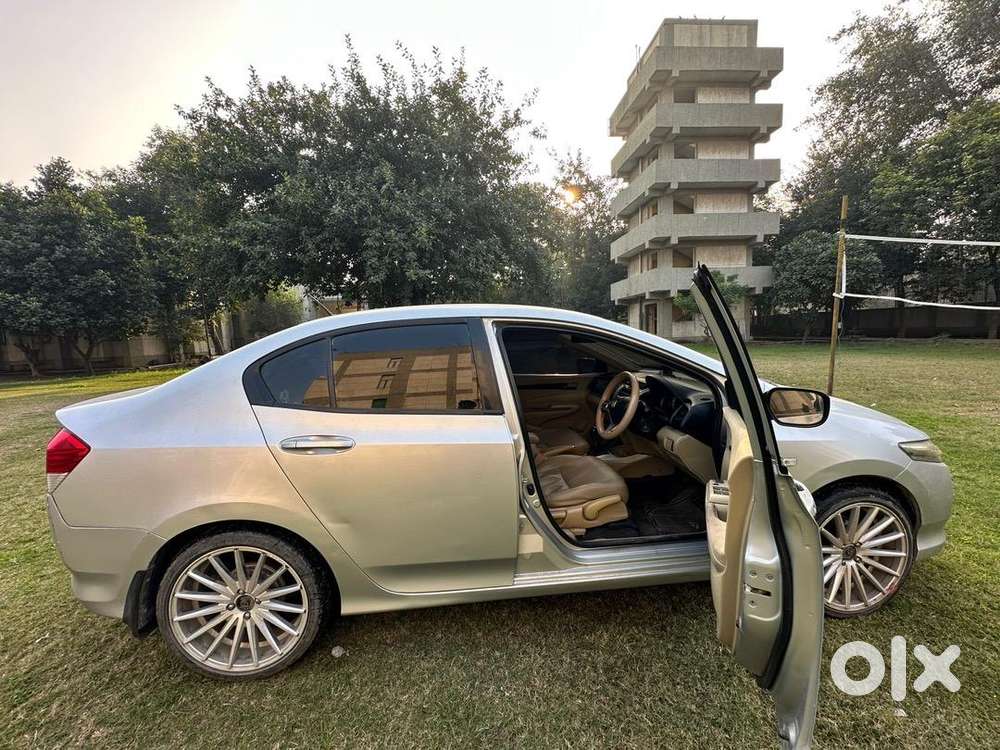 Honda City 2011 Petrol Well Maintained